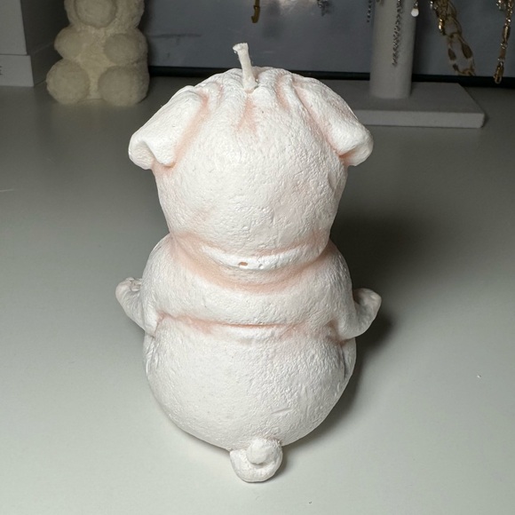 Yoga Pug Candle - Picture 4 of 4